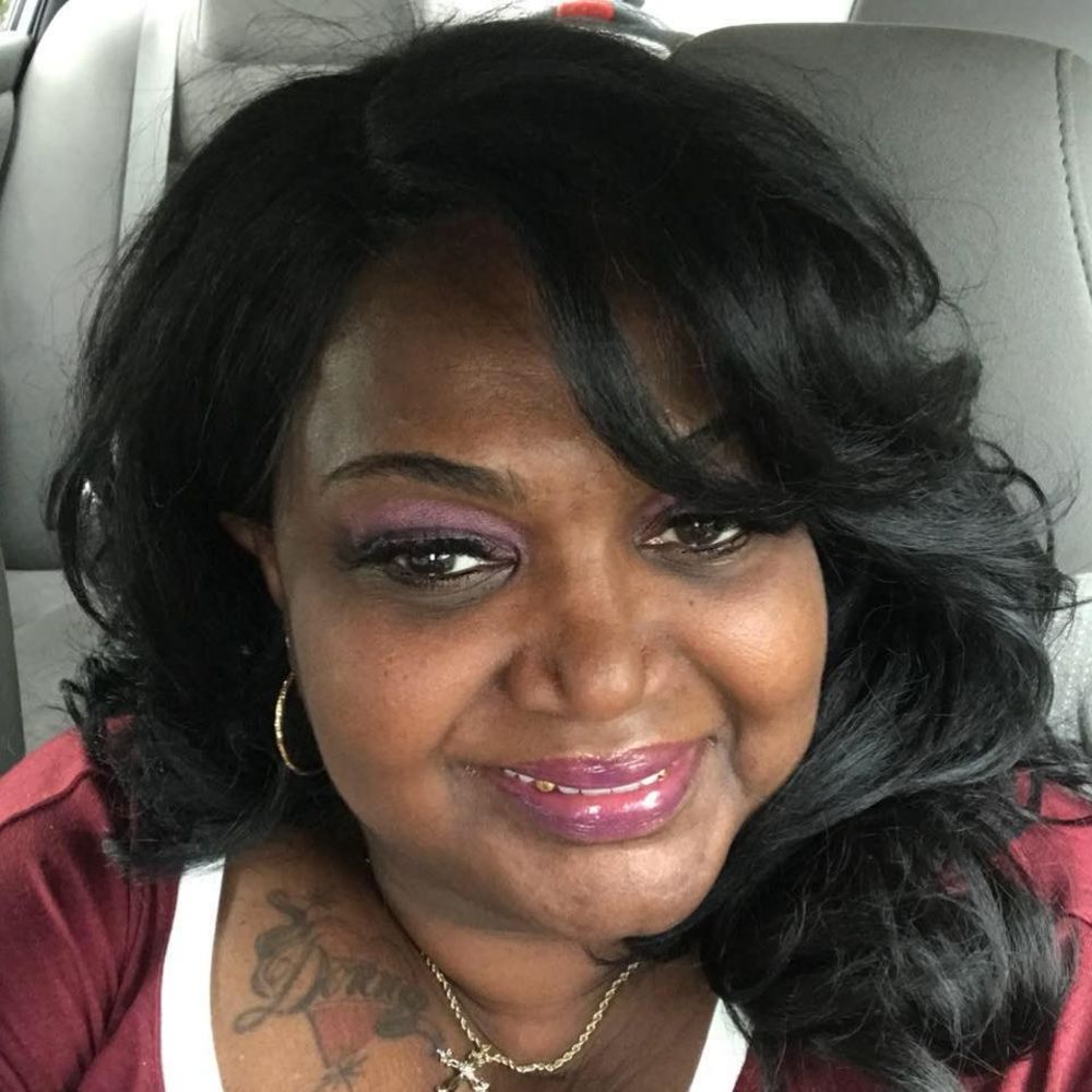 Meet your Posher, Donna